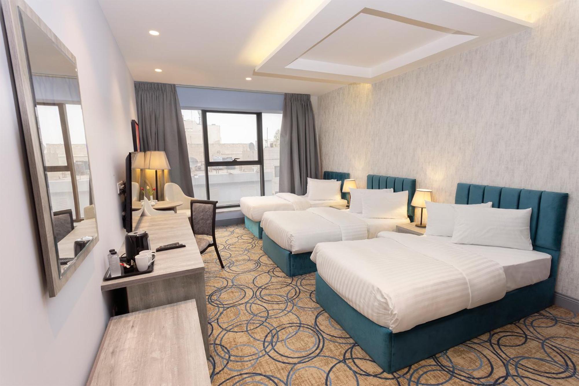 Luxury Palace Hotel Amman Exterior photo